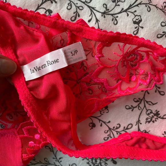 Hot Pink La Vie en Rose Set - Picture 4 of 4